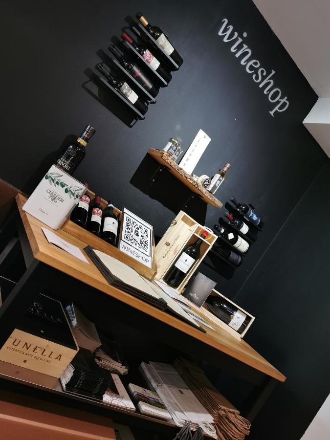 Bivius Hotel Restaurant Luxembourg Strassen Kültér fotó