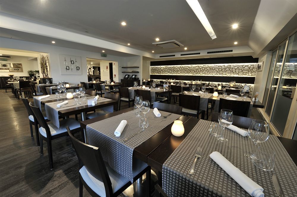 Bivius Hotel Restaurant Luxembourg Strassen Kültér fotó